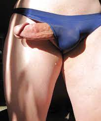Please leave me all your questions, comments and suggestions i love hearing from you. Speedo Bulge Cock Exposed 17 Pics Xhamster