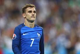 Barcelona's antoine griezmann reacts after missing a chance during the champions league group g soccer match between fc barcelona and juventus at the camp nou stadium in barcelona, spain, tuesday. Cartoon Griezmann S Unfortunate Battle