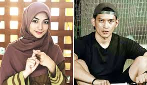 Umur 26 tahun) merupakan seorang aktris berkebangsaan indonesia. Didatangi Keluarga Foto Ini Bukti Rencana Lamaran Citra Kirana Rezky Aditya