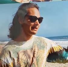 This is Bryan, a soccer player from Craques do Futuro's U-10 team who went  viral for his TATTOOS while playing in the Capixabinha tournament in  Brazil. The reason behind his look has