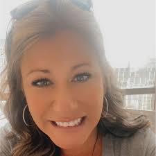 Megan Harr's Instagram, Twitter & Facebook