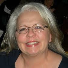 Janet Bratton's Instagram, Twitter & Facebook