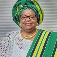 The one who swallows died while the swallowed survive. God is Good. God is  great . Aye ooooo, God Rules🙏🏿 All the glory and honor be to the the  father of our