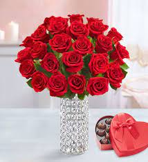 Surprisingly, prices actually drop on valentine's day itself as supermarket try to shift surplus stocks. Where To Buy Flowers For Valentine S Day Online Cleveland Com