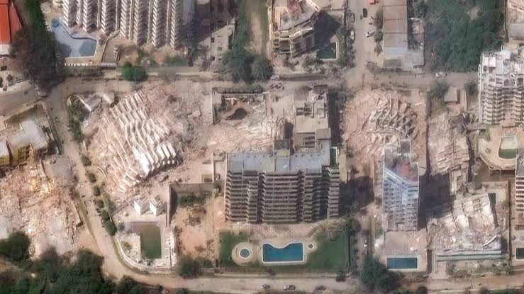 Así se ve La Guaira desde el aire antes y después de los terremotos