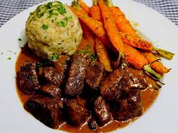 Wildschweingulasch Von Dirtydios Chefkoch Schweine Gulasch Wildschweingulasch Gulasch