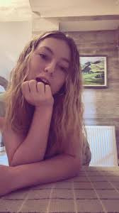 Lucy Fraser (@lucyfraz)'s videos with Juna