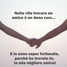 Oggi nellarticolo che troverai qui avrai la possibilita di le 50 pi belle frasi sulle amiche con dediche lunghe per migliori amiche e frasi amicizia vera 700x700 15 con dediche lunghe per migliori. Frasi Sulla Migliore Amica Per Whatsapp Immagini E Testo