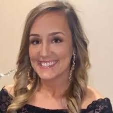 Mandi Williams's Instagram, Twitter & Facebook