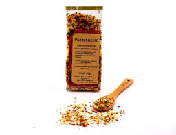 Vendita peperoncino calabrese la produzione del peperoncino calabrese, per quanto pianta pregiata non avviene in modo intensivo, non è facile trovare grandi estensioni di piante impreziosite … Peperoncino Gewurz Online Im 1001 Basar Bestellen