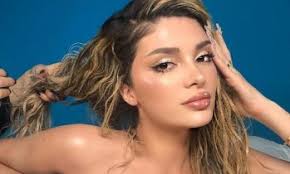 Rita Ora, Ed Sheeran dhe Gordon Ramsey pijnë raki nga Kosova në 'The  Jonathan Ross Show' (VIDEO)