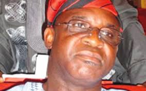 2015: Mark weeps at Benue South endorsement
