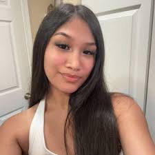 What are good affordable acrylic and monomer products for nail art?