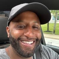 Aimee Ousley's Instagram, Twitter & Facebook