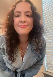 Lexi Armstrong's Instagram, Twitter & Facebook