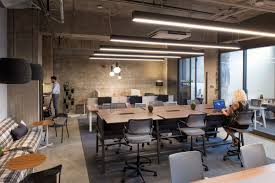 Sr Collective Coworking Offices Kansas City Office Snapshots Coworking Office Sleek Office Design Coworking Design