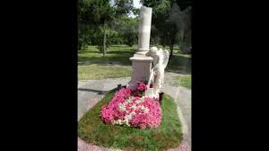 Als offizielle todesursache ist für mozart hitziges frieselfieber eingetragen worden. In Memoriam W A Mozart 5 Dezember 1791 Youtube