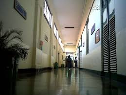 7 MISTERI SEKOLAH ELITE