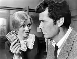 Sharon Farrell Dies: 'The Young & the Restless' Star Was 82