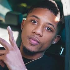 Cade Grimes (shelovecade@)