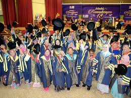 Ijazah sarjana muda sains maklumat pengurusan rekod: Lebih 600 Graduan Upsi Peroleh Ijazah Kelas Pertama Mynewshub