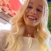 30+ "May Eng" profiles