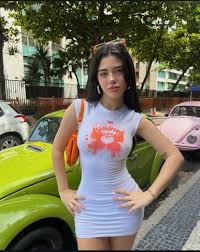 Vanessa rhd : rOnlyDaily