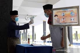 Anda perlu mengisi dan melengkapkan borang permohonan yang boleh di dapati di portal rasmi spnb. Malaysia Larang Wni Dan Tiga Negara Masuk Negaranya Antara News