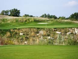 Balatonudvari, veszprem county bölgesindeki golf sahaları hakkında tripadvisor'da paylaşılan yorum ve fotoğrafları görün. Balatonudvari Pelso