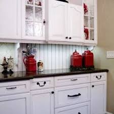 white kitchen with red accents ideas