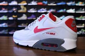 Nike Air Max 90 Essential White Lite Base Grey University Red Sneakernews Com Nike Air Shoes Nike Air Max Nike Air Max 90s