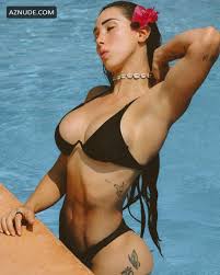 Danik Michell Sexy Stunning Black Bikini Photos At The Pool For Instagram -  AZNude