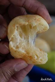 Original Brasilianische Kasebrotchen Pao De Queijo Kochtrotz Kreative Rezepte Rezept Nahrungsinformationen Lebensmittel Essen Brasilianische Rezepte