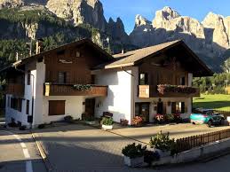 Ti aspettano tante piste diverse e. Appartamenti Fiordalisi Colfosco Alta Badia