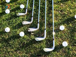 Đánh golf, gậy đánh golf tiếng Anh là gì? Từ vựng golf A - Z
