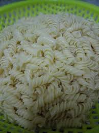 Wait… what is it if not pasta? Resipi Pasta Spiral Goreng Sesuai Dijadikan Sarapan Bekal Anak Ke Sekolah