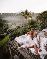Video panas bule rusia di puncak gunung batur bali i mountain public agent mihanika69 подробнее. Is It A Dream Waking Up At One Of The Most Iconic Spots In Bali We Know This Is A Many Photographed Location But Bali Travel Travel Life Bali Travel Guide