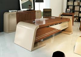 Pin By Serge Tsimi On Is Yeri Mobilyalari Office Table Design Office Furniture Modern Modern Office Furniture Desk