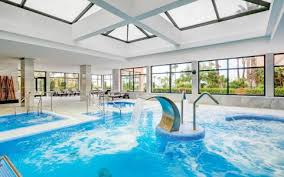 Elegancia y magia a orillas del atlántico en un lujoso hotel de estilo colonial con una zona de wellness & spa y descuentos exclusivos en campos de golf en chiclana de la frontera, cádiz. Hipotels Barrosa Palace Spa Andalusien Tennisreisen Buchen