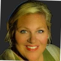 Ashley Nordstrom's Instagram, Twitter & Facebook