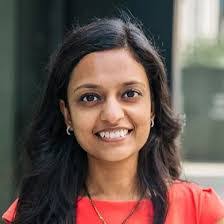 Julia Budde's Instagram, Twitter & Facebook