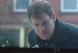 Dexter totiž už od dětství prakticky necítí žádné emoce. Dexter Season 9 Watch Michael C Hall In Scene From Showtime Revival Tvline