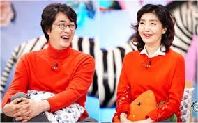 여에스더 박사와 함께 부부 방송인으로 잘 알려진 홍혜걸 홍혜걸 박사는 서울대 의대 출신의 대한민국 최초의 의학전문기자다. X0ah8ujsuxdi9m