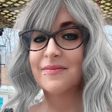 The babies were cute, I love the tiny fussy lace gowns and headbands. 😂