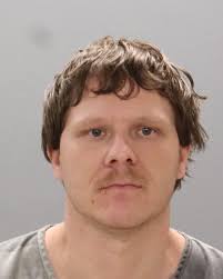 Da'Kari Lloyd was arrested, two large amount of narcotics were recovered  after Knoxville Police Department officers responded reported domestic  assault early Friday morning. around 1:00 Friday, September KPD officers  respondeo to the