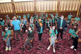 Shah alam (/ʃɑː ˈɑːləm/) is a city and the state capital of selangor, malaysia and situated within the petaling district and a small portion of the neighbouring klang district. New Roles On The Ground The Star