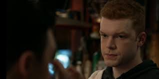 Shameless: 20 Things Wrong With Ian We All Choose To Ignore