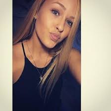 Lexi Young (aylexa7)