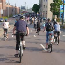 Critical mass is suitable for any person who needs additional calories after a meal or during the day. Stream Critical Mass Fahrradfahren In Halle 2 8 By Heinrich Boll Stiftung Listen Online For Free On Soundcloud