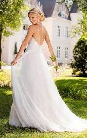 Ich verkaufe mein hochzeitskleid welches ich nur einen tag im juli 2019 getragen habe. Hochzeitskleider Stuttgart Brautmoden Boos